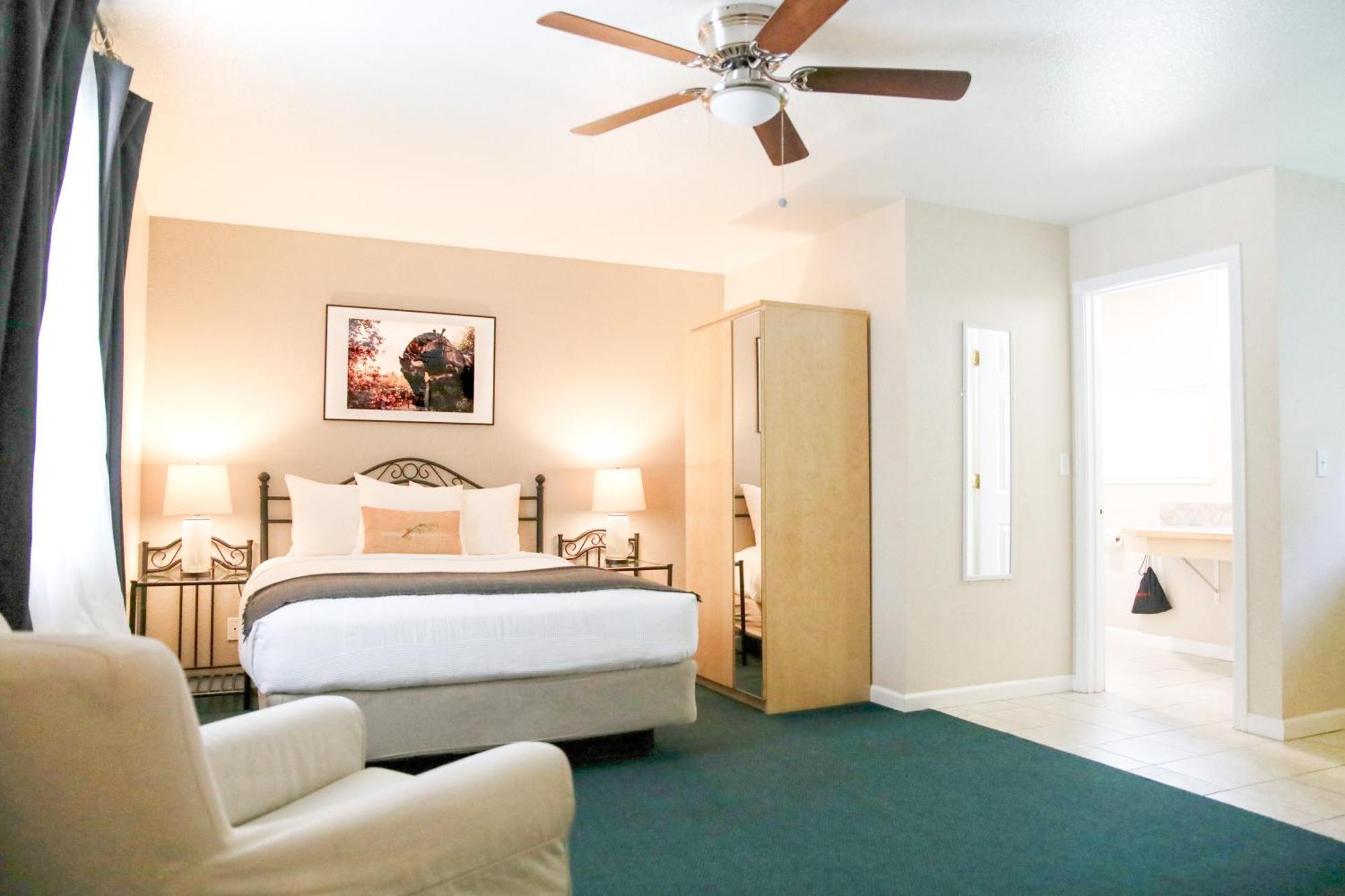 Sierra Mountain Inn 4*